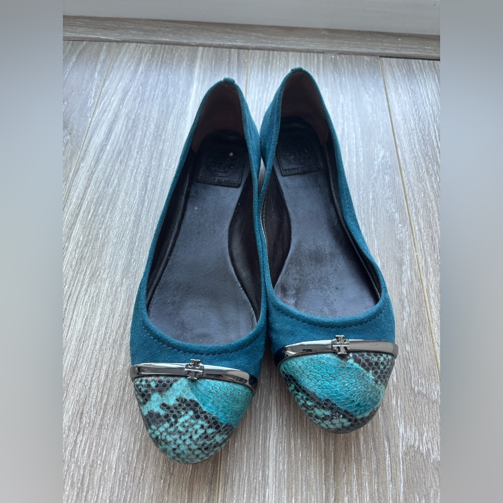 Tory Burch Turquoise Flats